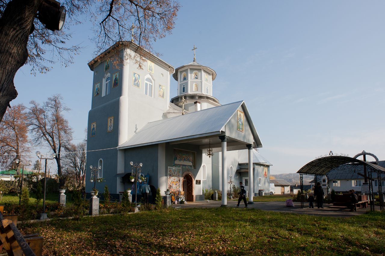Спиридонiвська церква